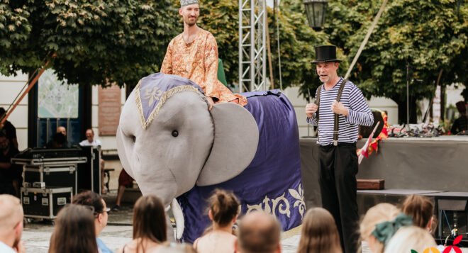 Komalom 2025 pentek 23